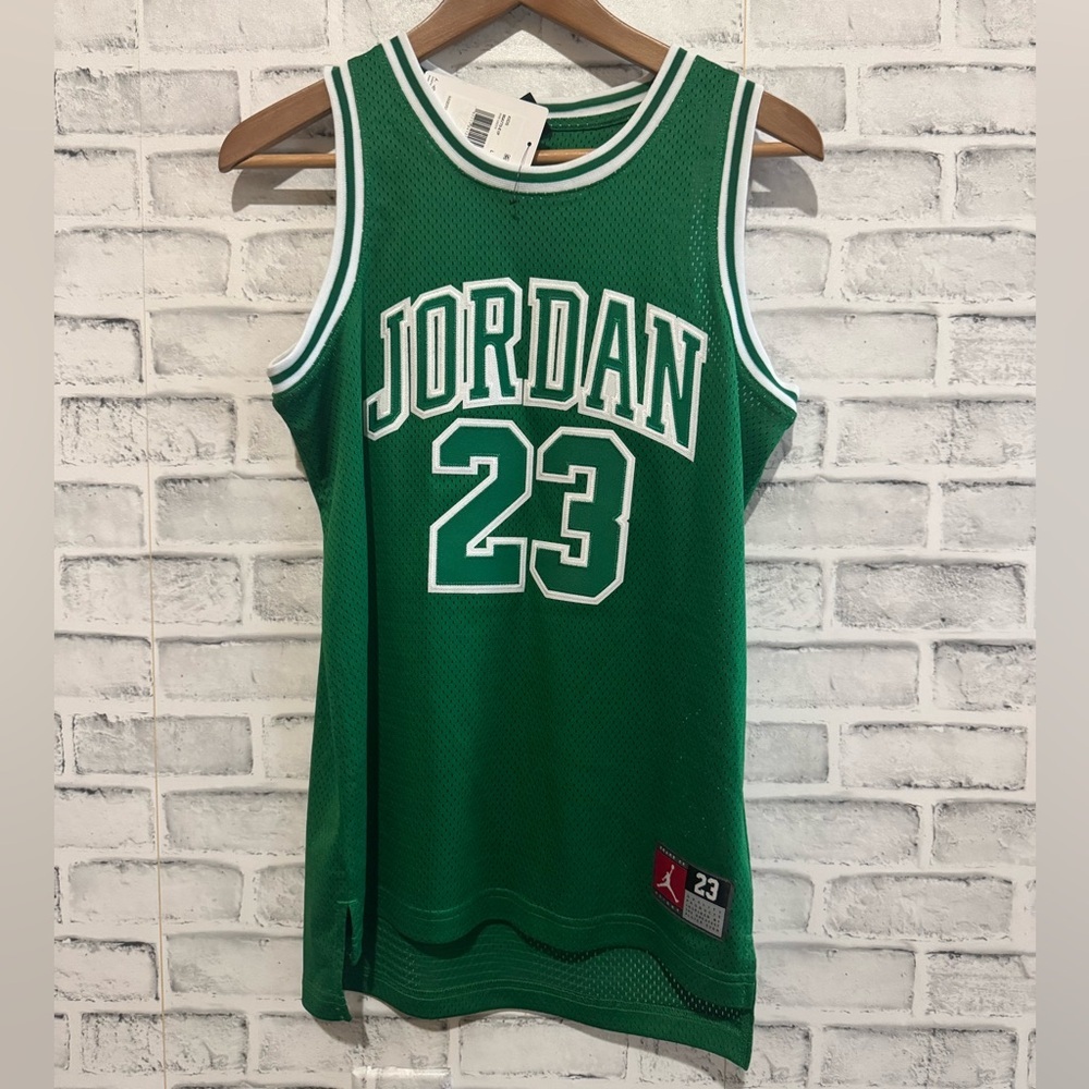 NWT! Nike Youth JORDAN pine green #23 basketball Jersey $58 12/13